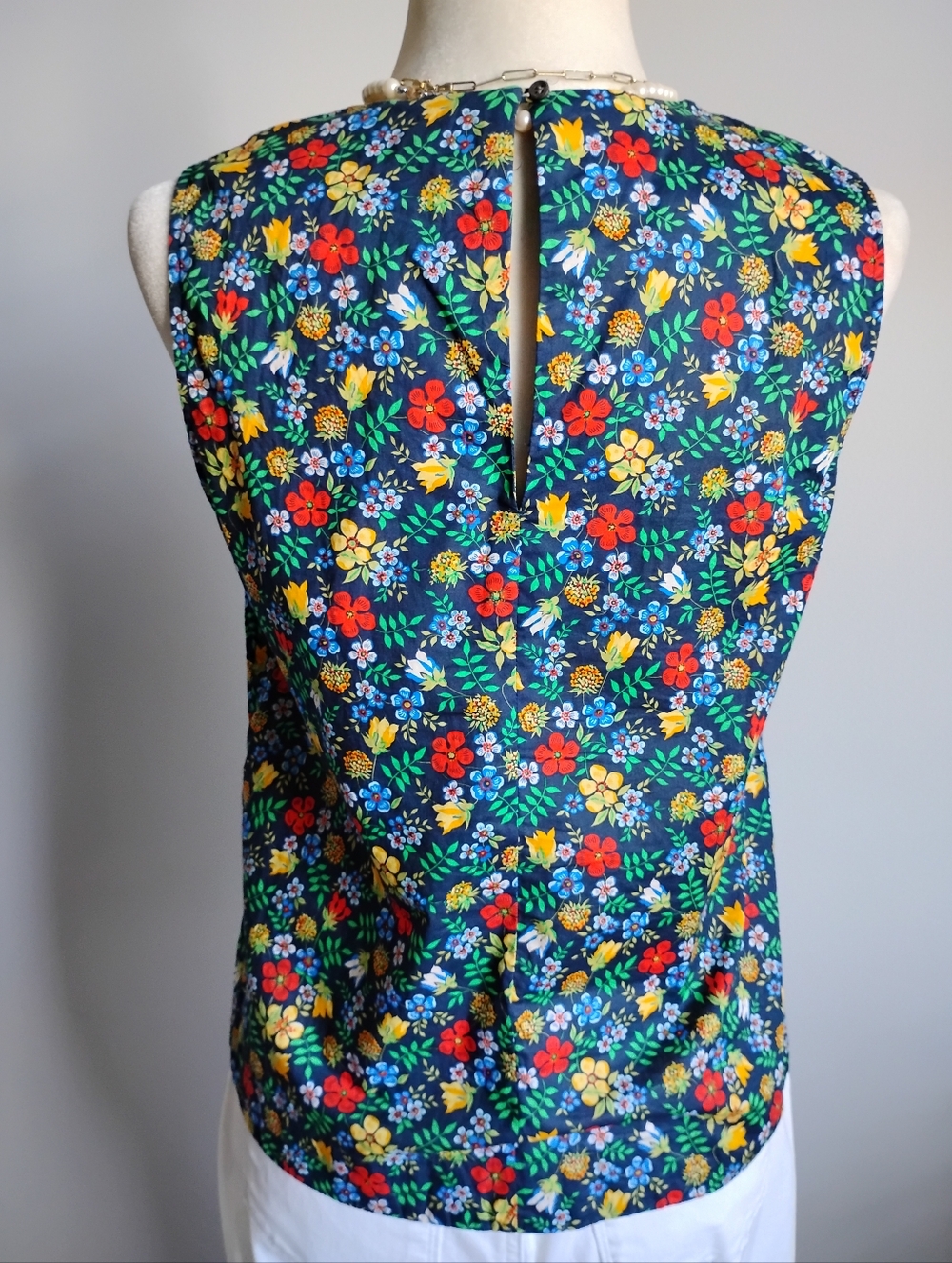 J. Crew Liberty Art Fabric Edenham Ruffle Blouse Navy Blue Floral Colorful Sz 4 - Picture 9 of 15